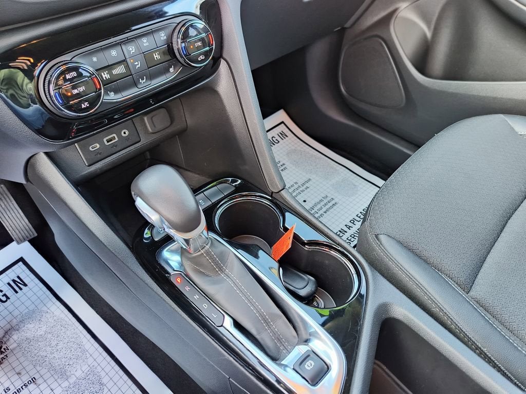 2022 Buick Encore GX Select