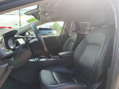 2018 Buick Regal TourX Essence