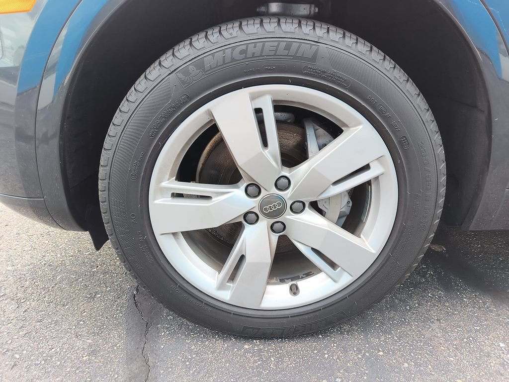 2019 Audi Q5 45 Premium