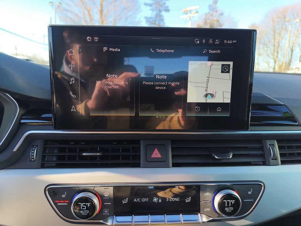 2022 Audi A4 Premium Plus 45 TFSI S line quattro S tronic