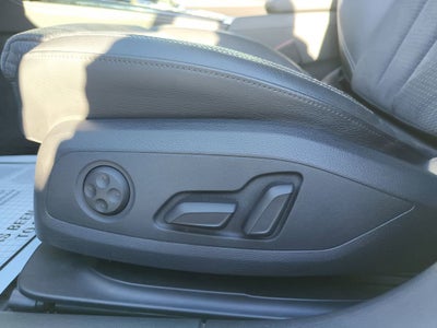 2022 Audi A4 Premium Plus 45 TFSI S line quattro S tronic