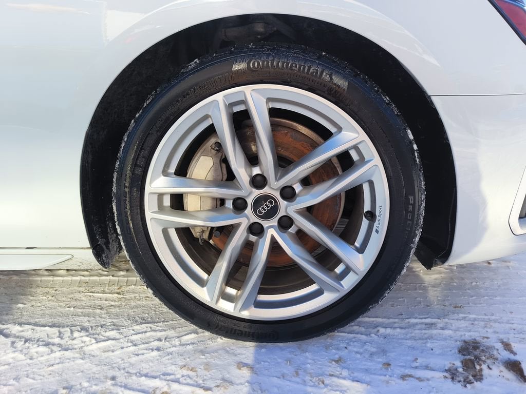 2022 Audi A4 Premium Plus 45 TFSI S line quattro S tronic