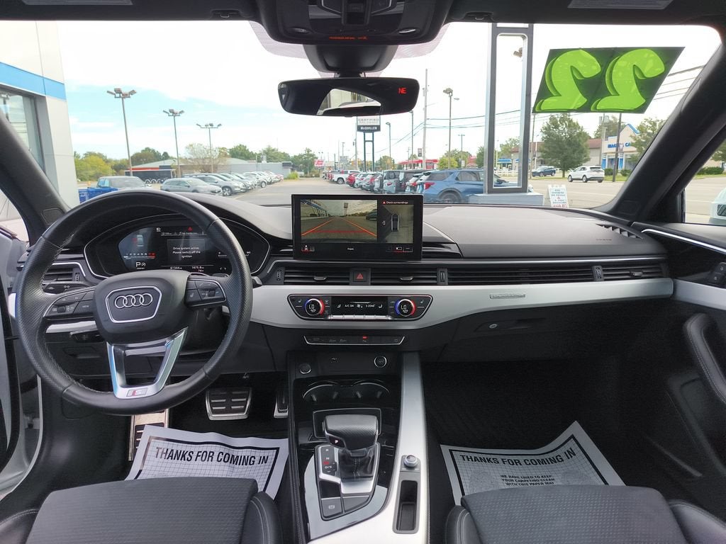 2022 Audi A4 Premium Plus 45 TFSI S line quattro S tronic