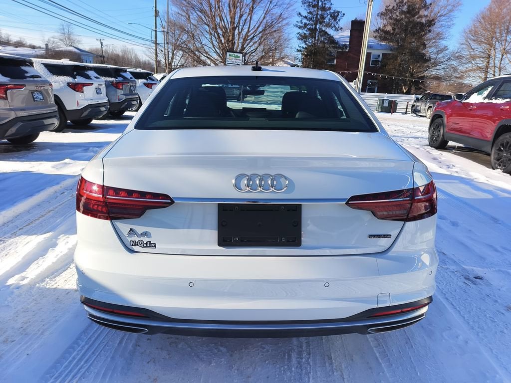 2022 Audi A4 Premium Plus 45 TFSI S line quattro S tronic