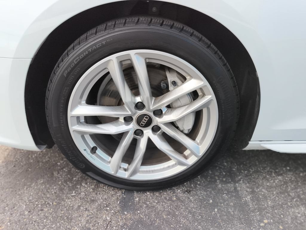 2022 Audi A4 Premium Plus 45 TFSI S line quattro S tronic